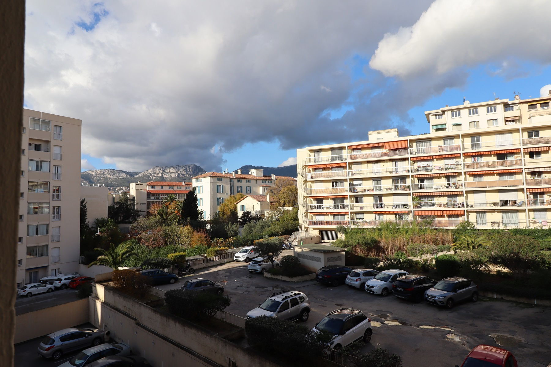 vente APPARTEMENT T3 GRAND SÉJOUR TERRASSE CASTIGNEAU / BAS CLARET